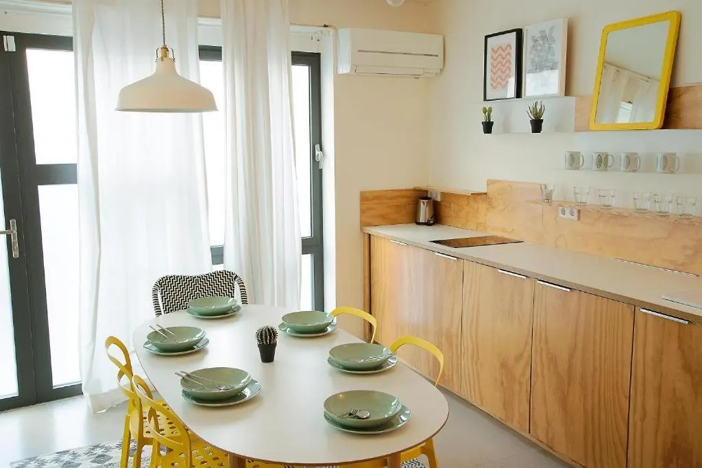 סביליה Style & Design Suite 0*,